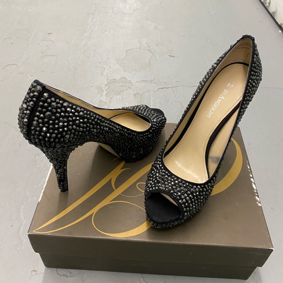 Enzo Angiolini Rhinestone heel 7.5 NIB - Picture 2 of 6